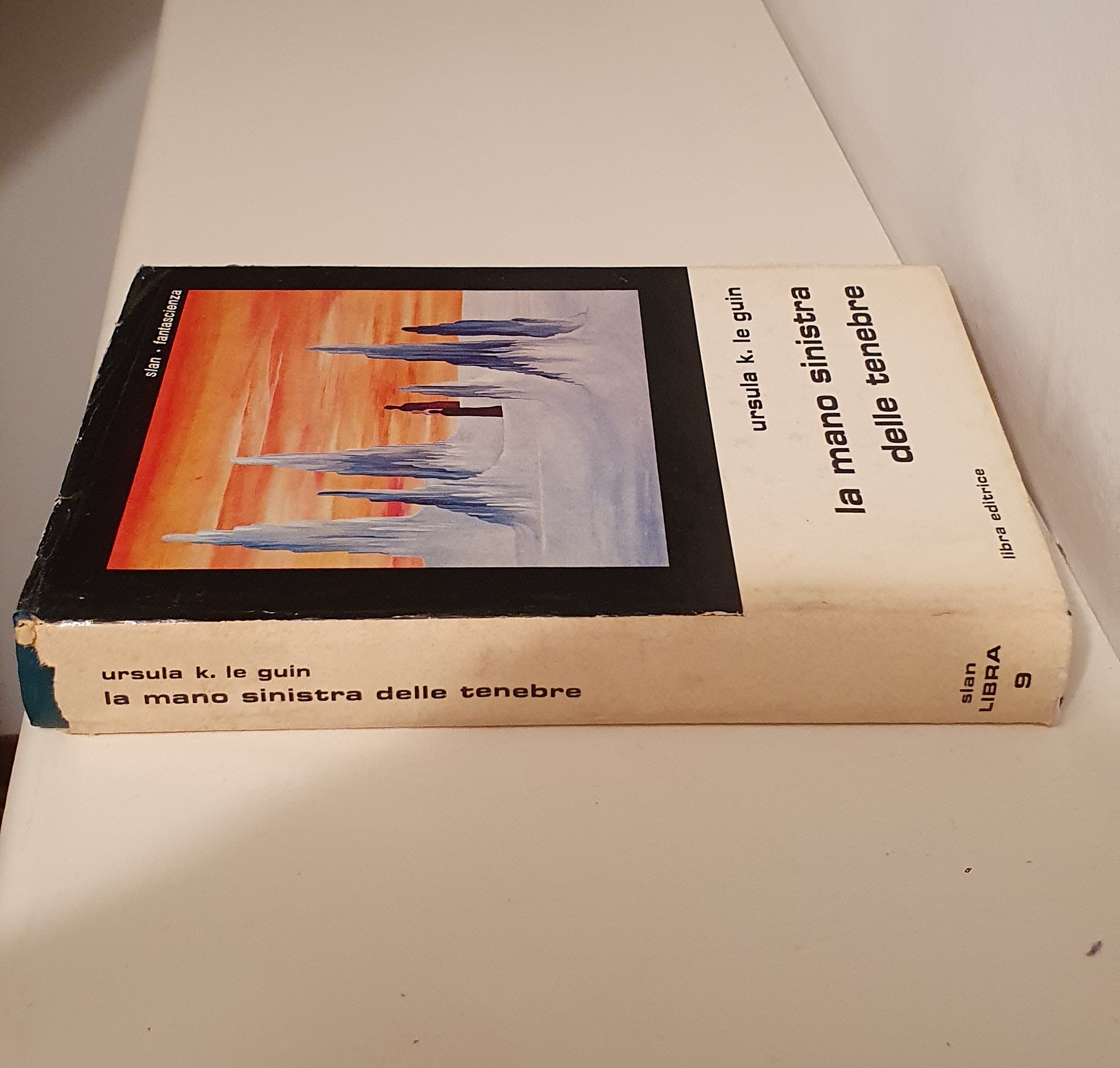La mano sinistra delle tenebre (1 ed.1977) - usato - immagine 5